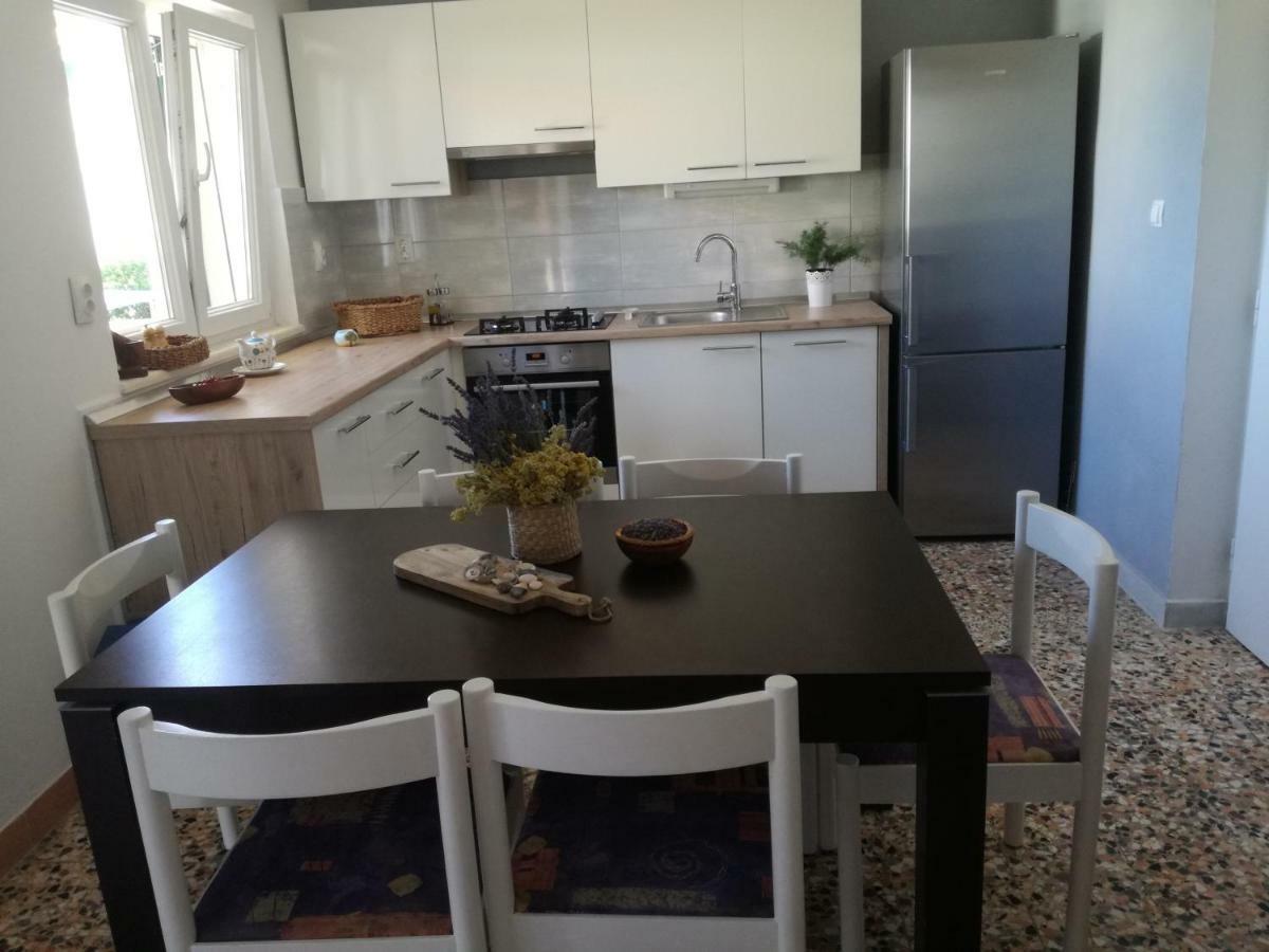 Apartment Ileana トロギール エクステリア 写真